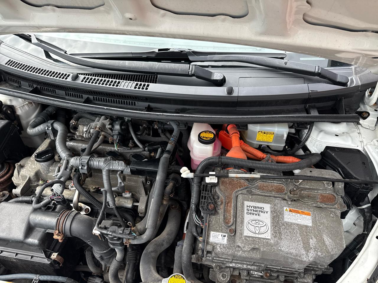 Toyota Prius c Four 2015