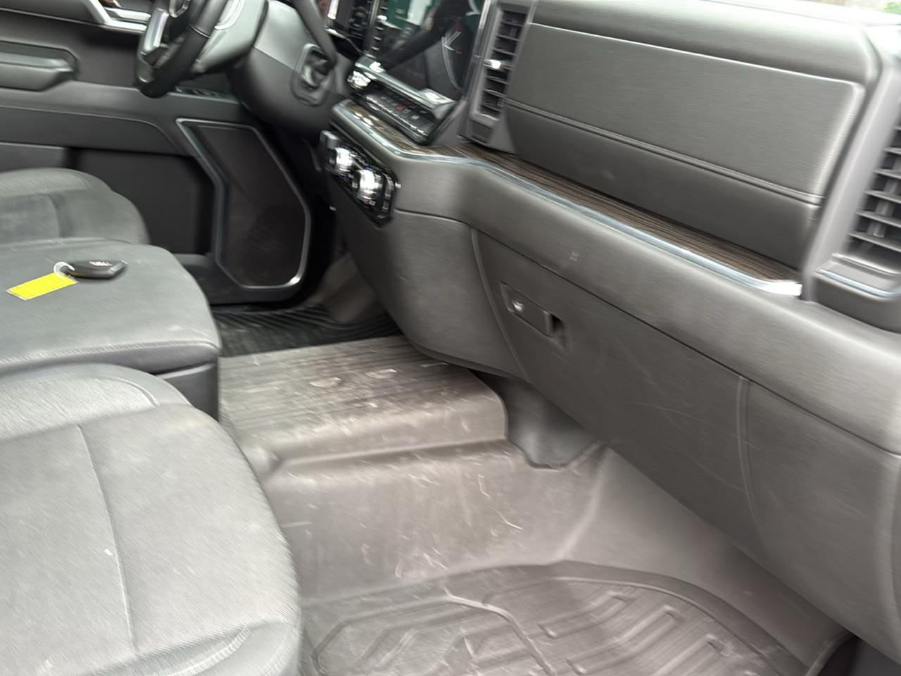 GMC Sierra 1500 Elevation Double Cab 4WD w/3VL 2025