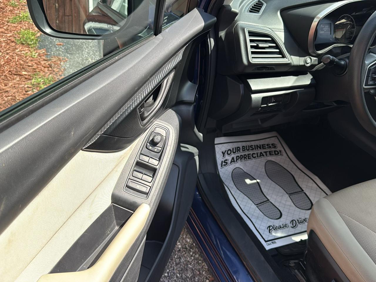 Subaru Impreza 2.0i Premium CVT 5-Door 2017