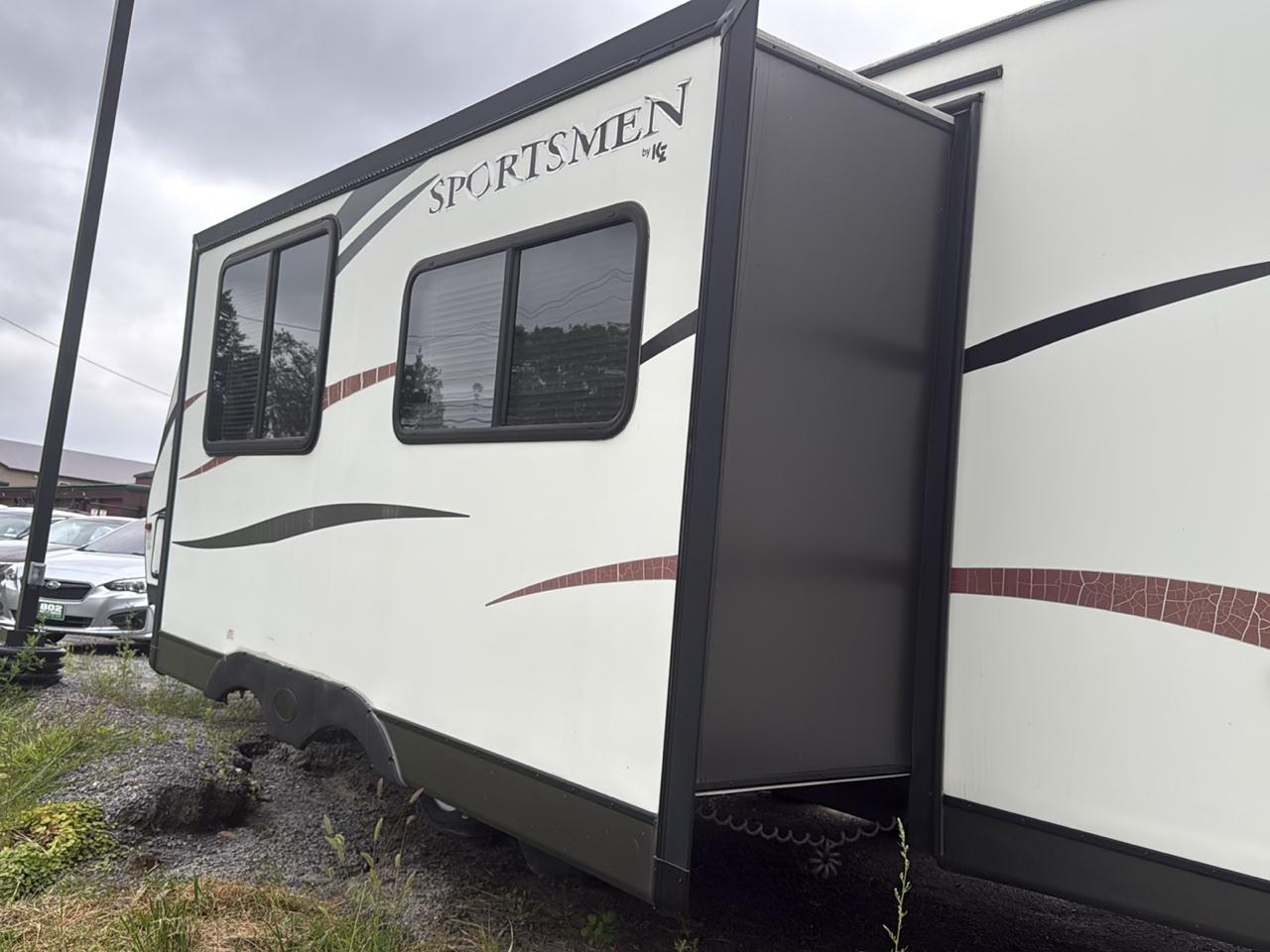 KZ Recreational Vehicles Sportsmen  2014