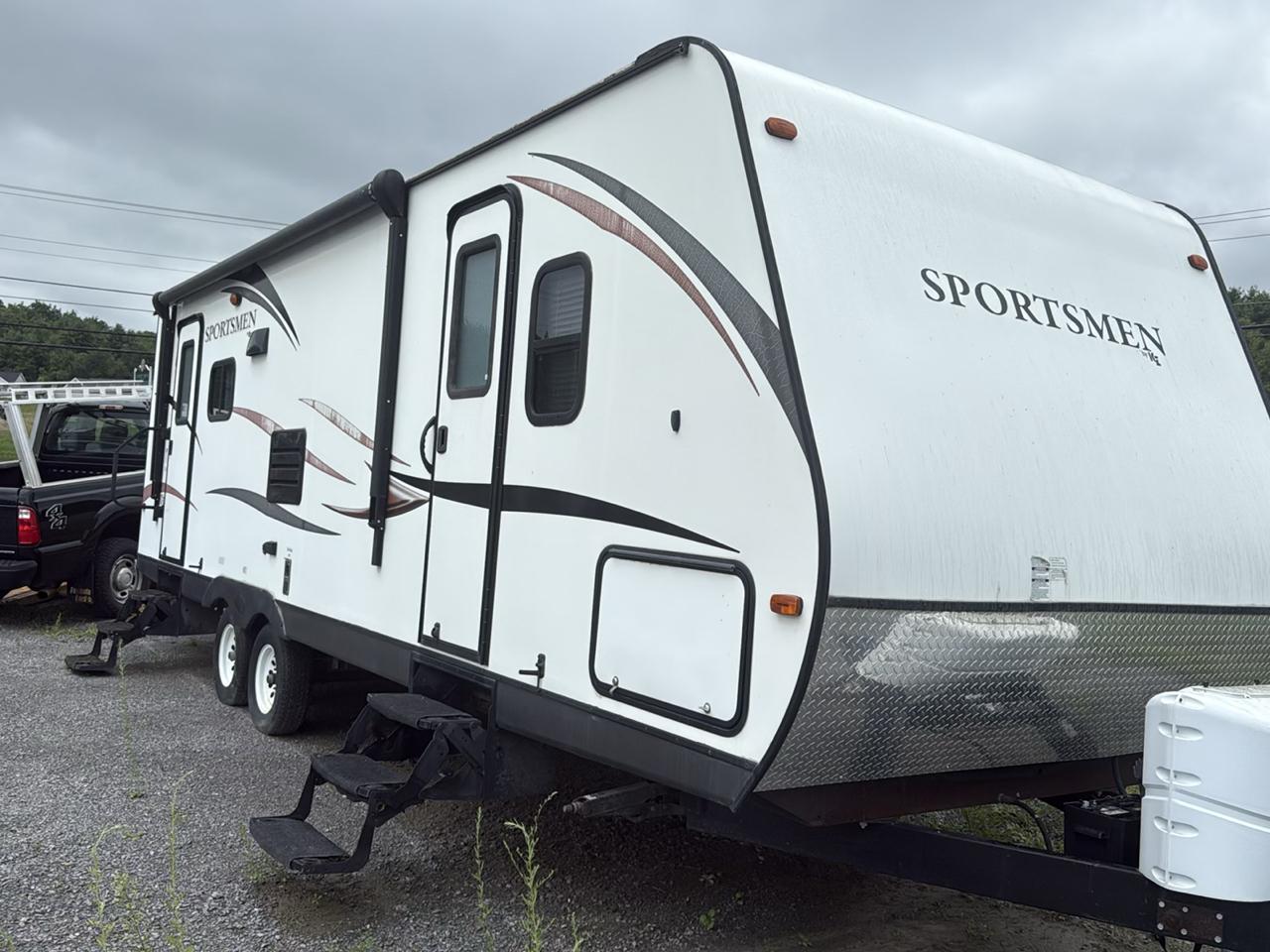 KZ Recreational Vehicles Sportsmen  2014