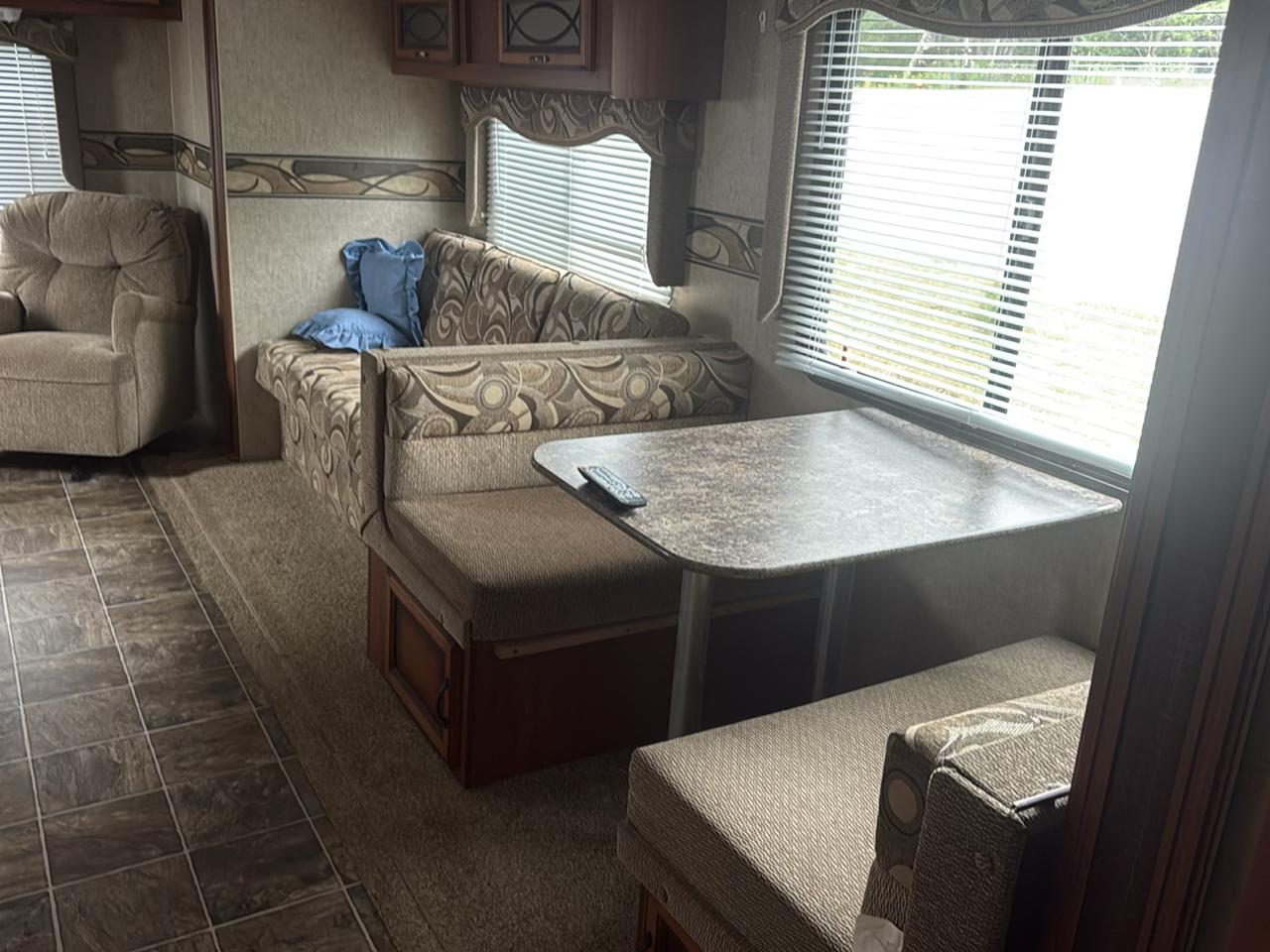 KZ Recreational Vehicles Sportsmen  2014