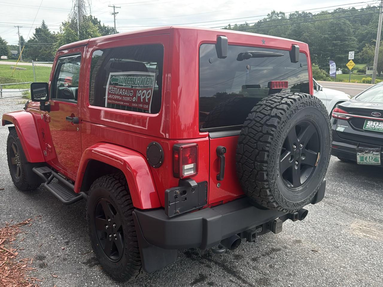 Jeep Wrangler Sahara 4WD 2015