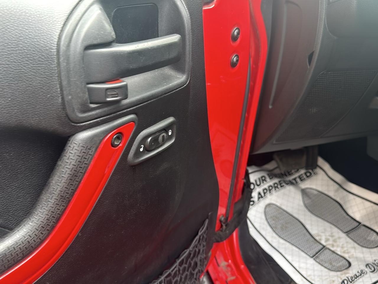 Jeep Wrangler Sahara 4WD 2015