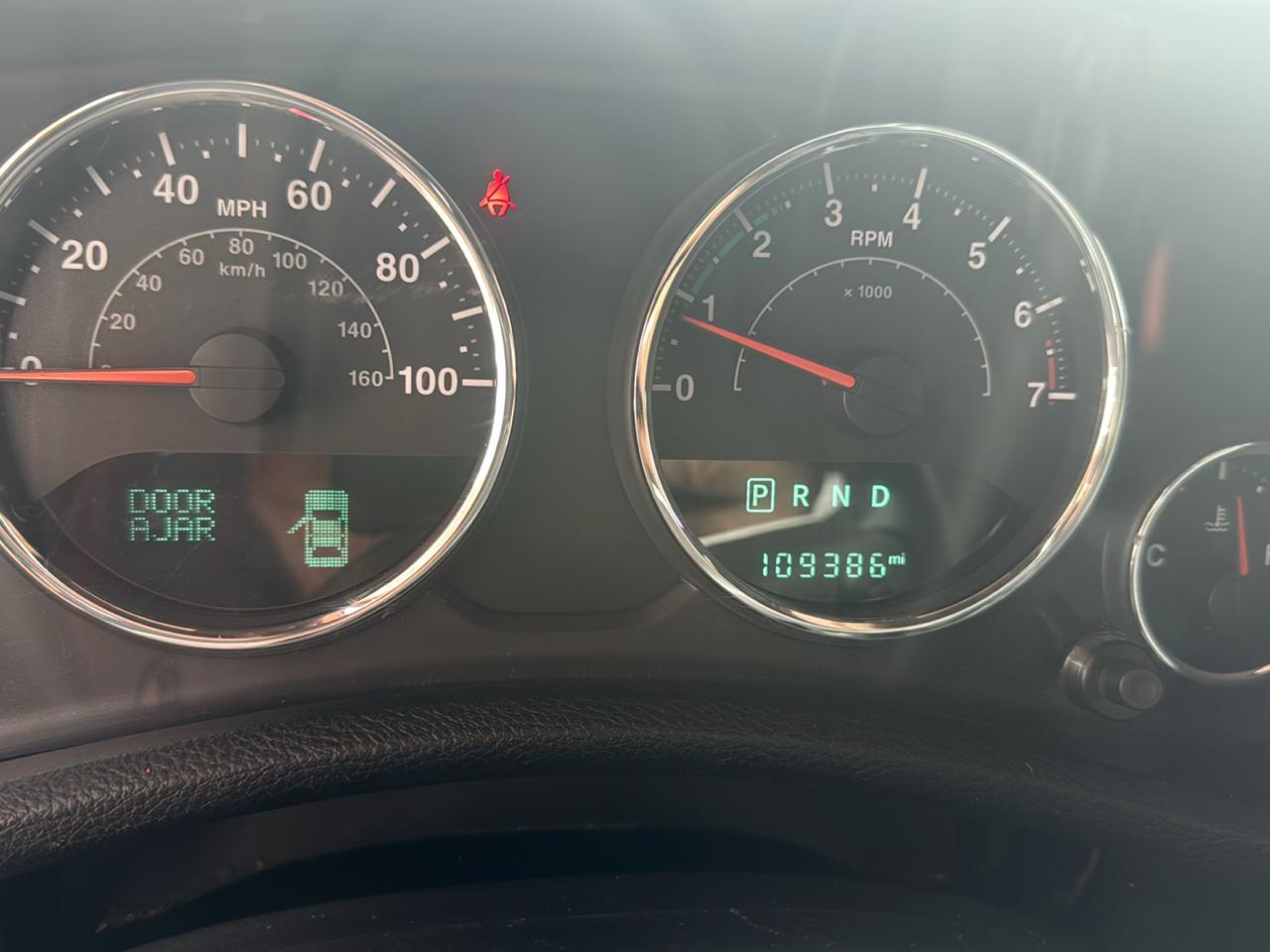 Jeep Wrangler Sahara 4WD 2015