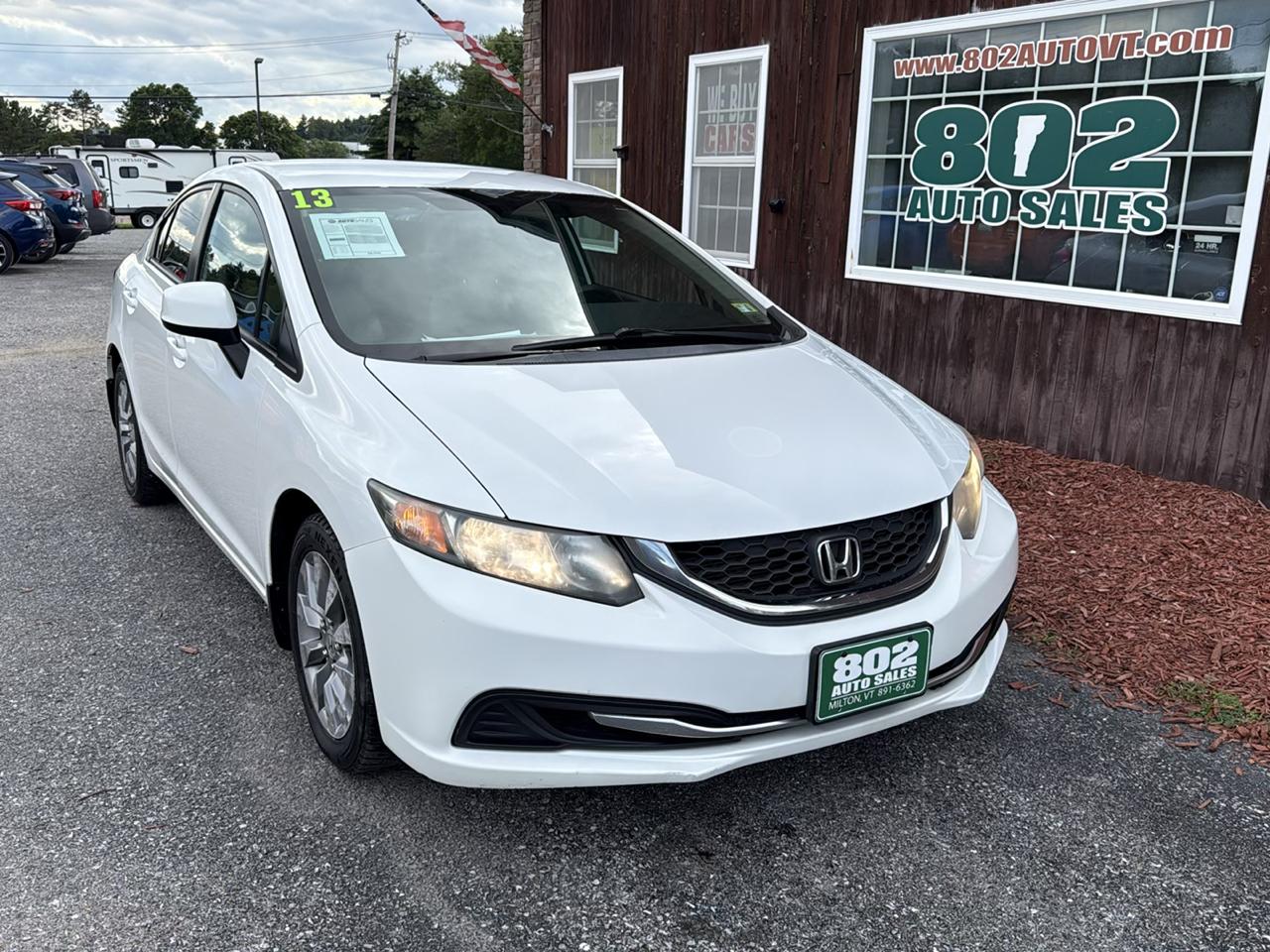 Honda Civic LX Sedan 5-Speed AT 2013