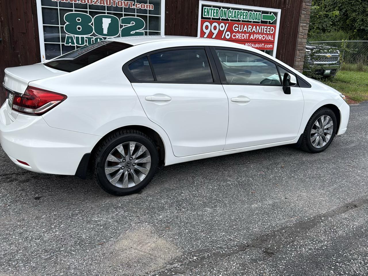 Honda Civic LX Sedan 5-Speed AT 2013