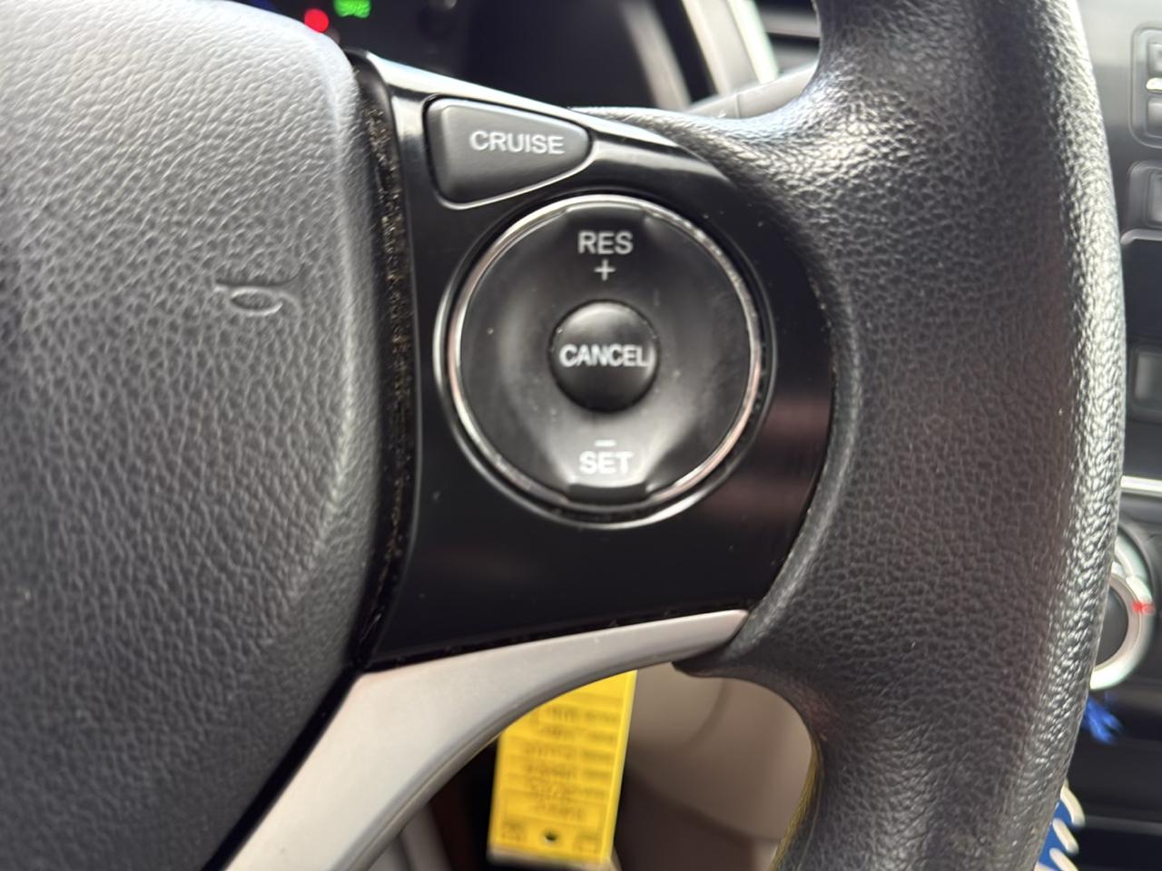 Honda Civic LX Sedan 5-Speed AT 2013