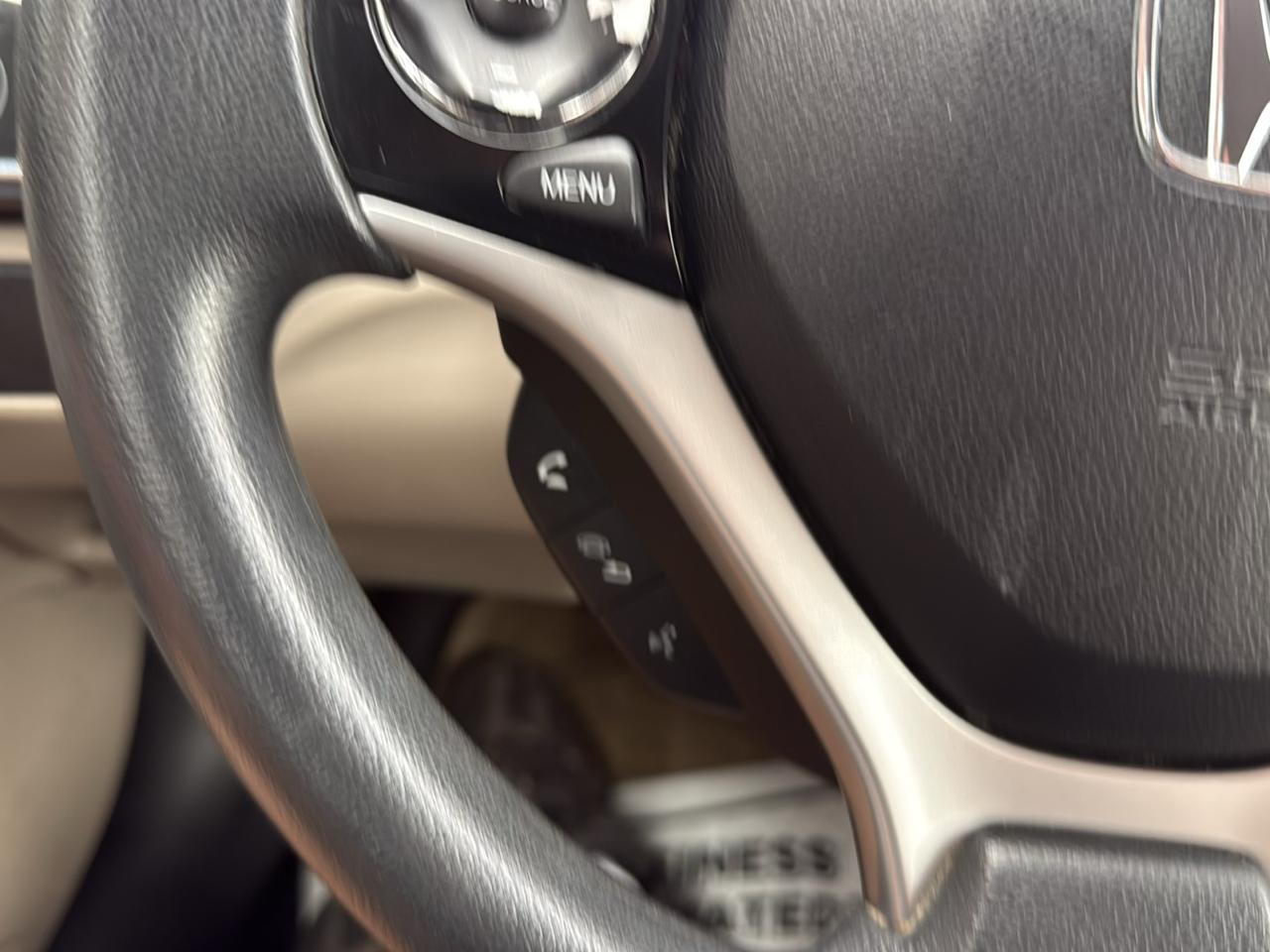 Honda Civic LX Sedan 5-Speed AT 2013