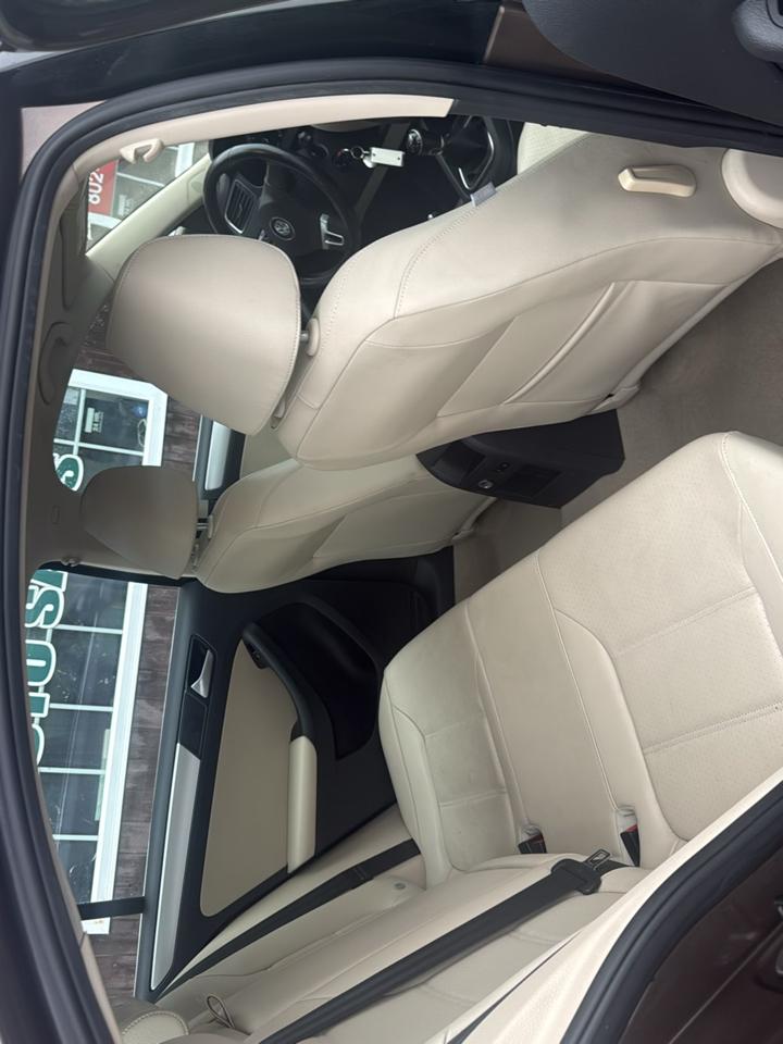 Volkswagen Jetta SE 2014