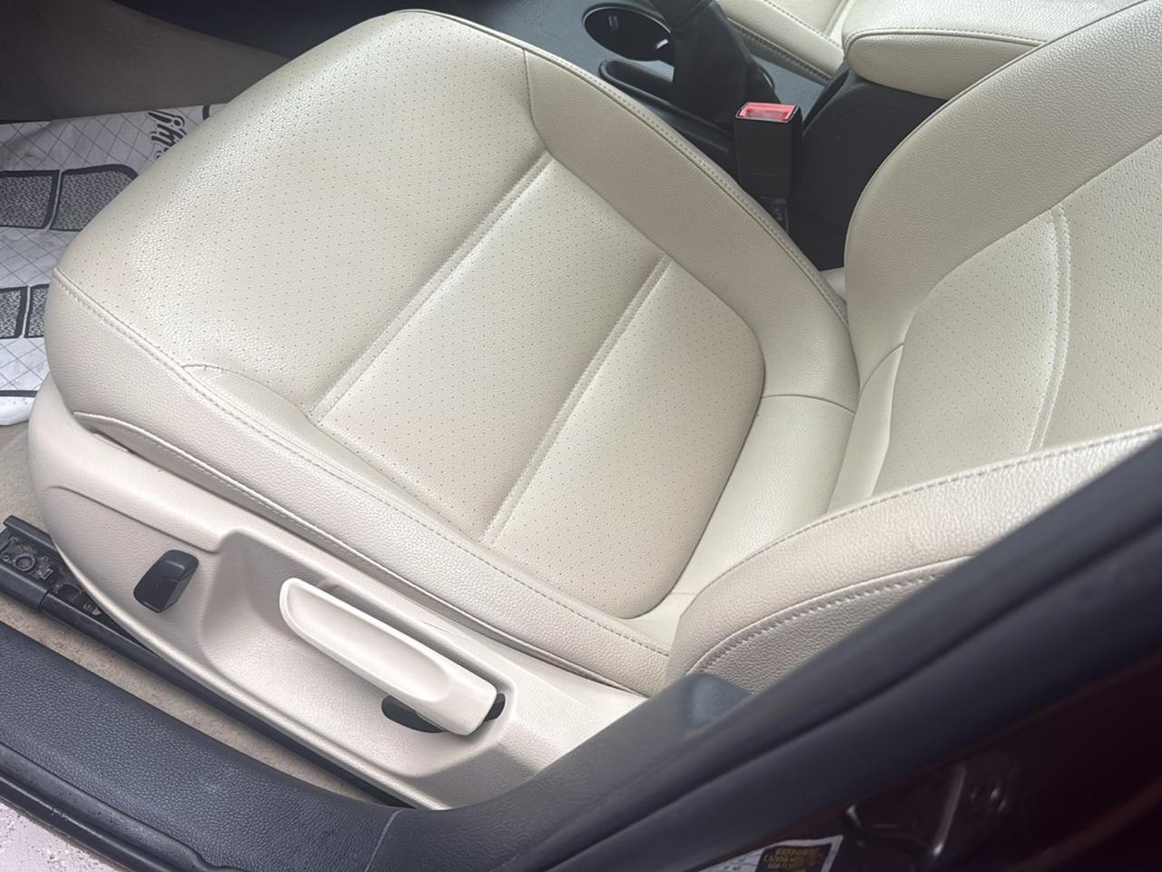 Volkswagen Jetta SE 2014