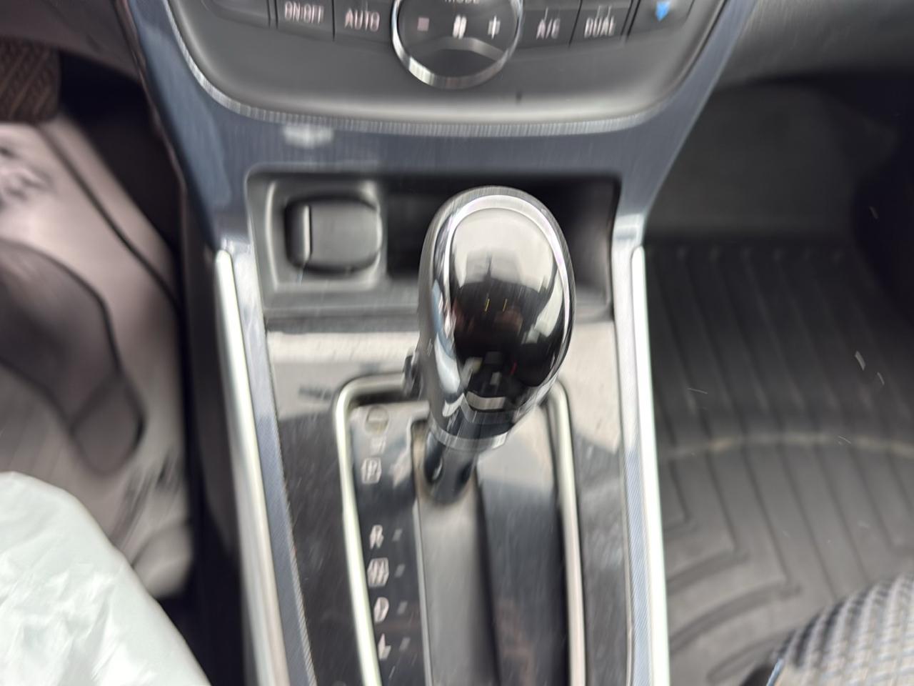 Nissan Sentra 4dr Limited Edition Auto 2018