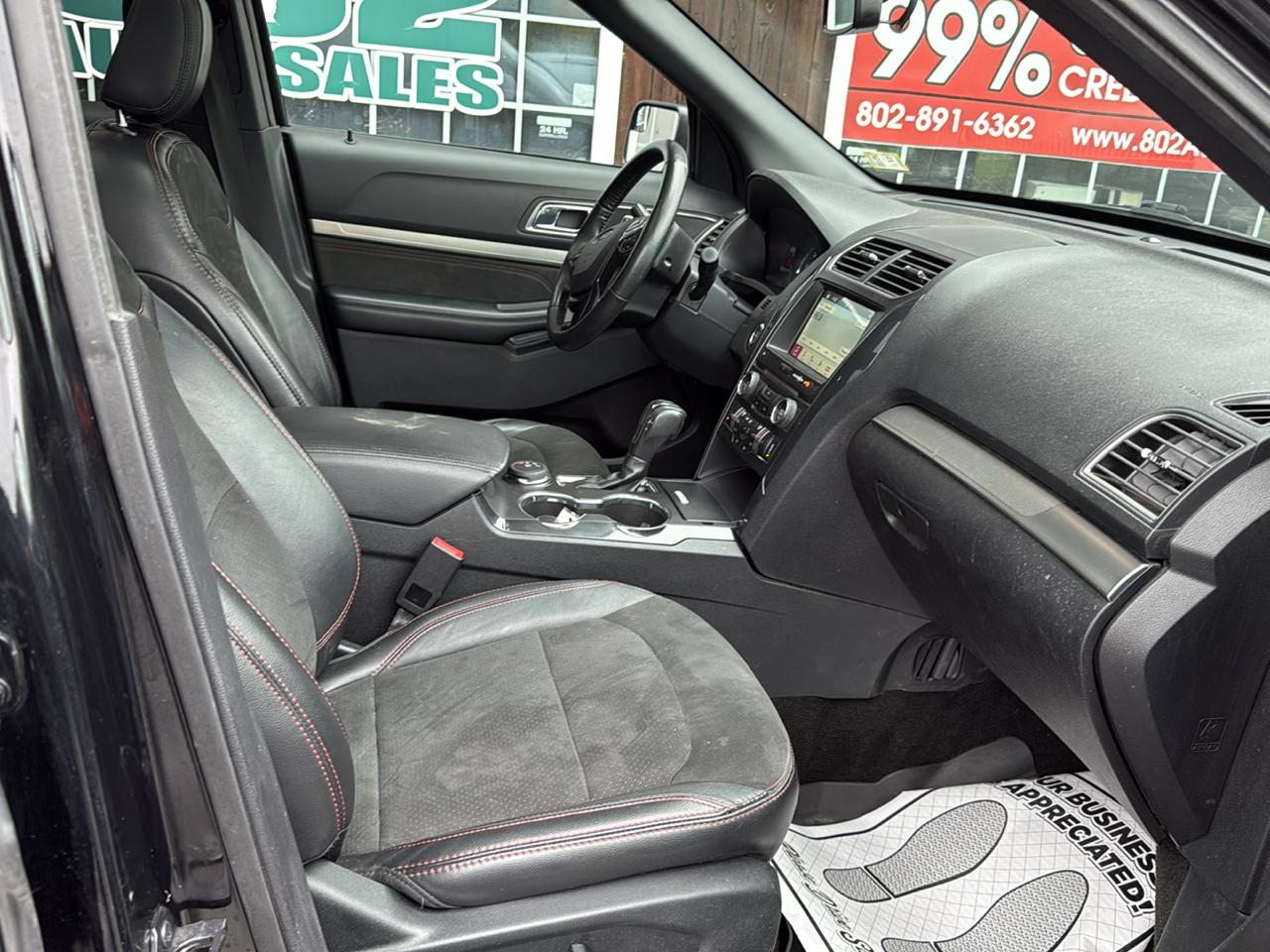 Ford Explorer XLT 4WD 2018