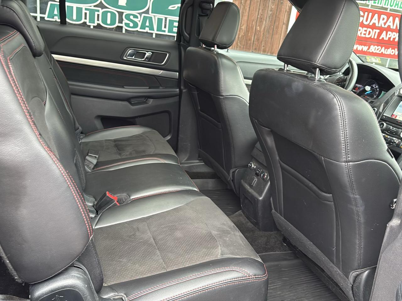 Ford Explorer XLT 4WD 2018