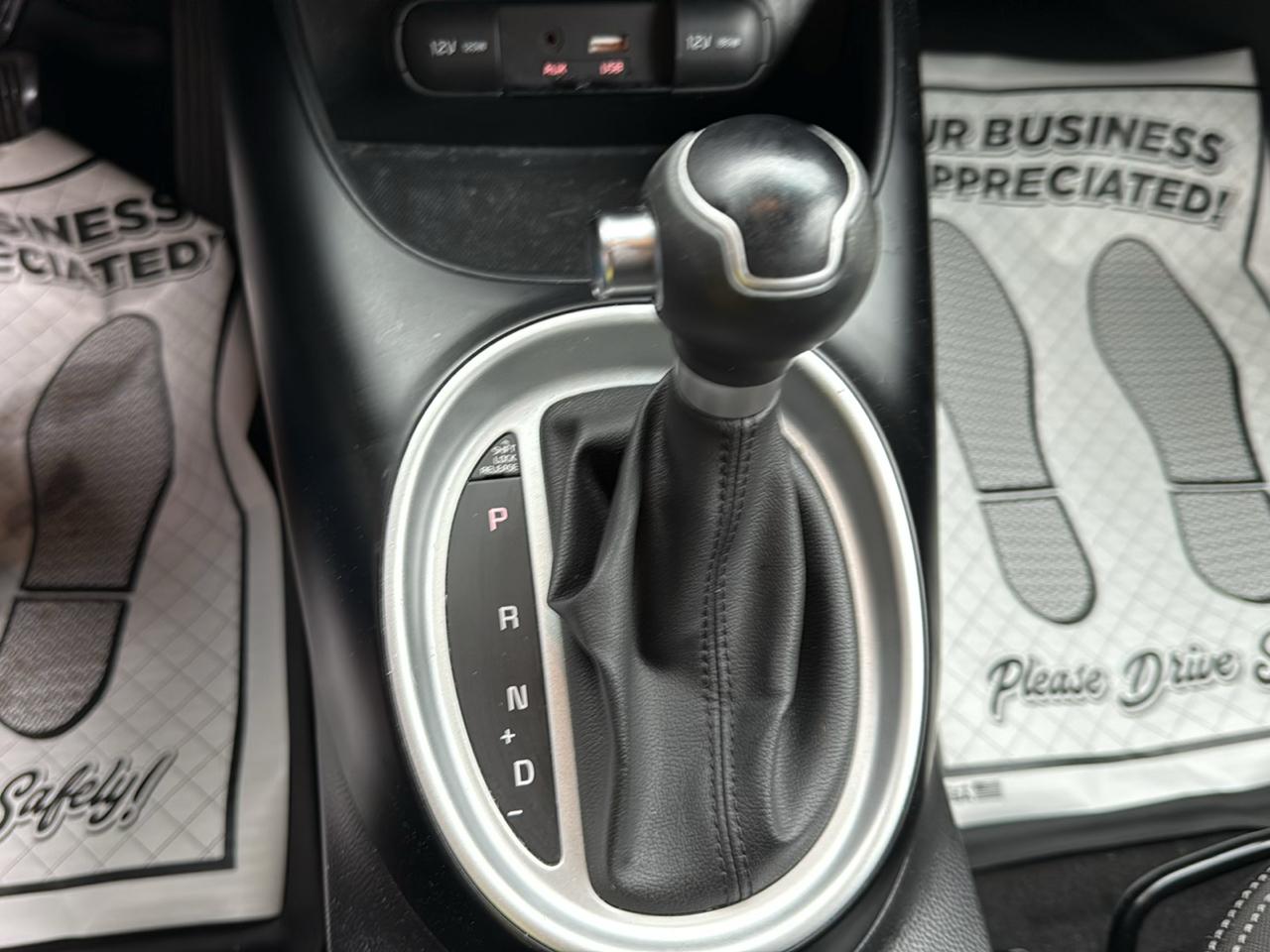 Kia Soul Base 6A 2016