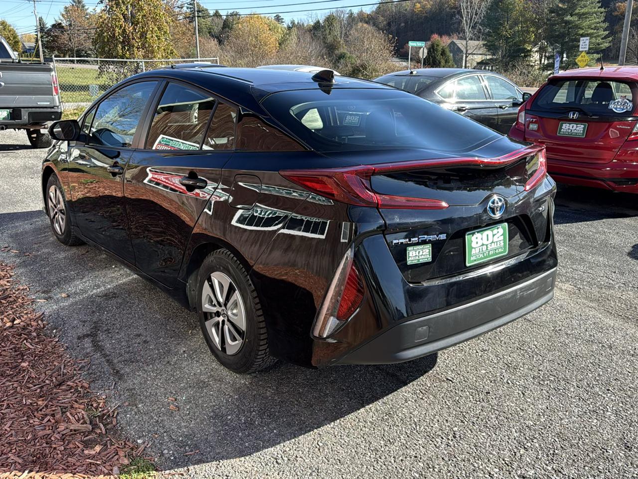 Toyota Prius Prime LE 2021