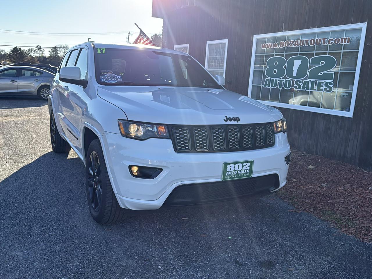 Jeep Grand Cherokee Laredo 4WD 2017