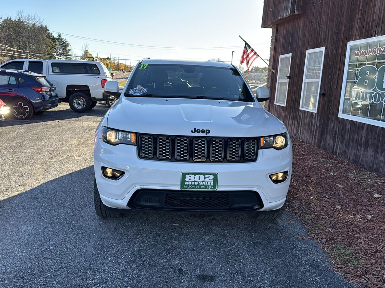 Jeep Grand Cherokee Laredo 4WD 2017