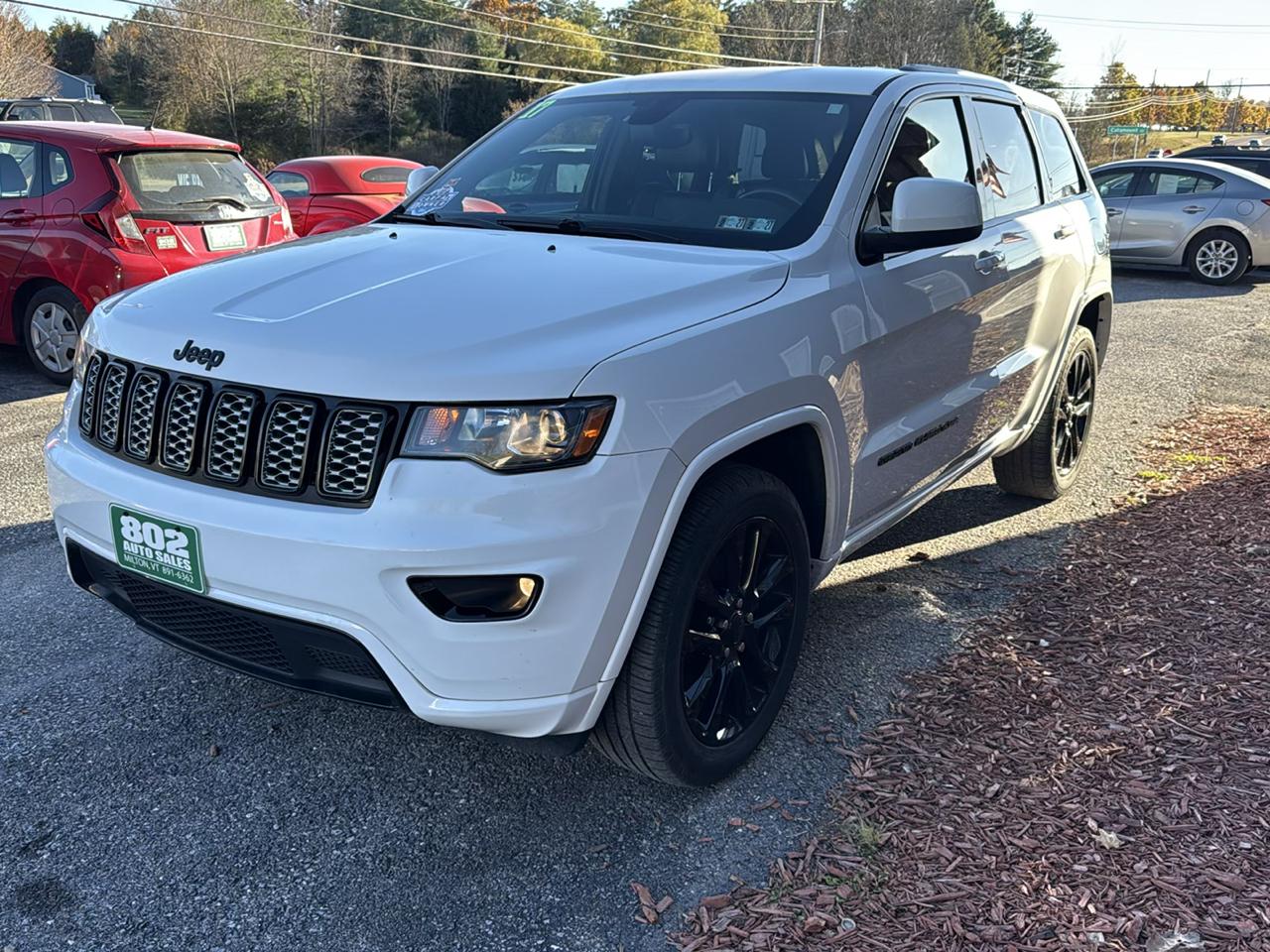 Jeep Grand Cherokee Laredo 4WD 2017