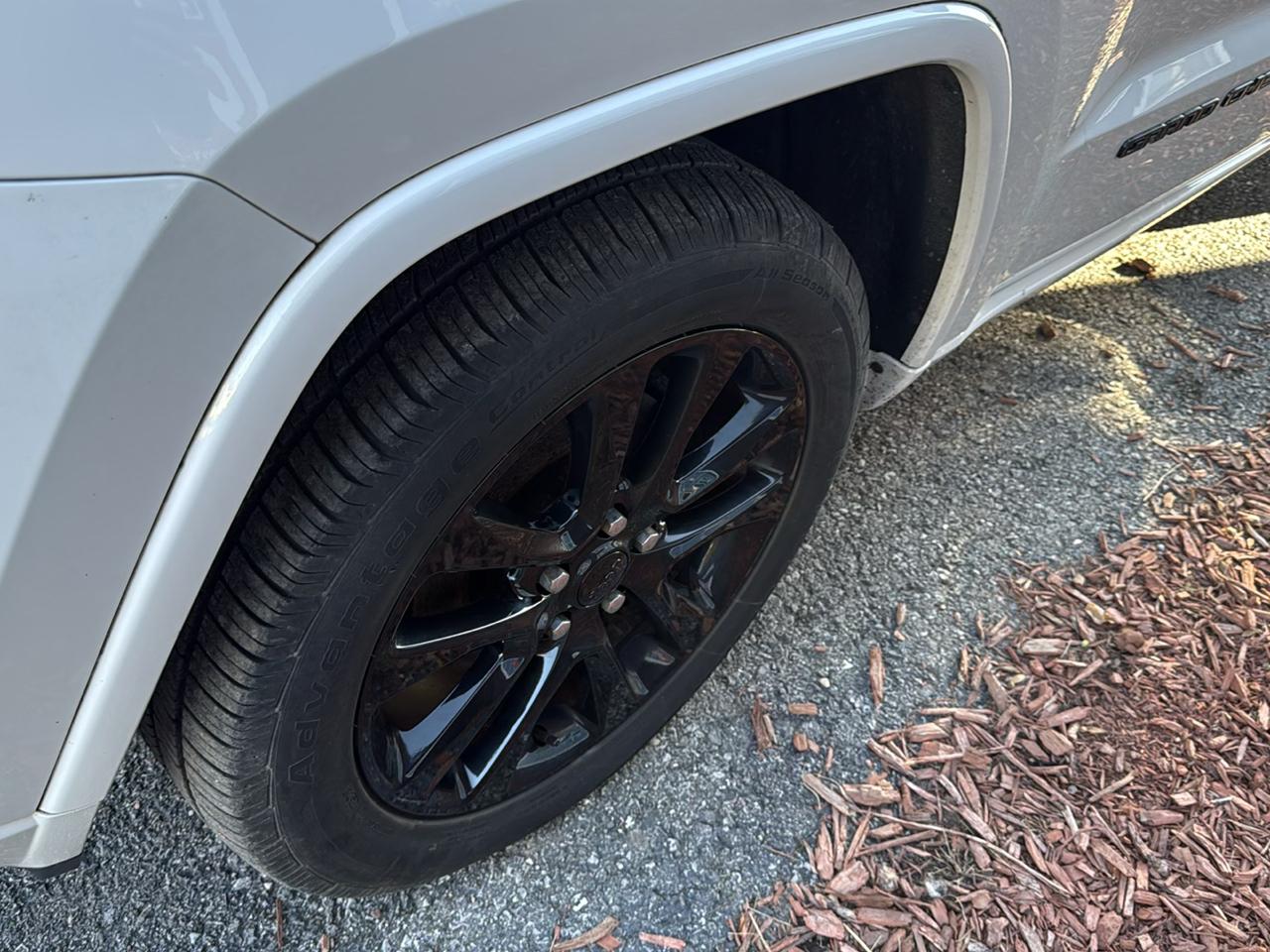 Jeep Grand Cherokee Laredo 4WD 2017