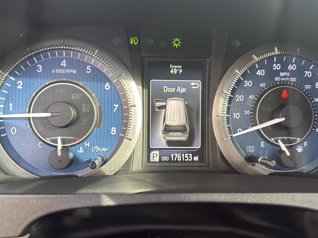 Toyota Sienna XLE 7-Passenger AWD 2017