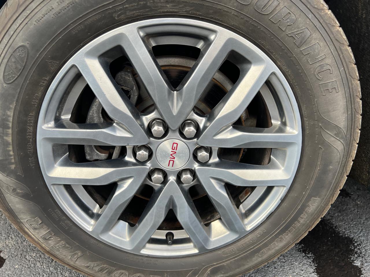 GMC Acadia AWD 4dr SLT w/SLT-1 2017