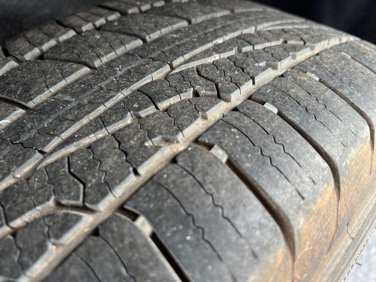 GMC Acadia AWD 4dr SLT w/SLT-1 2017