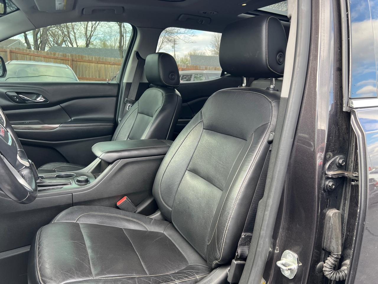 GMC Acadia AWD 4dr SLT w/SLT-1 2017