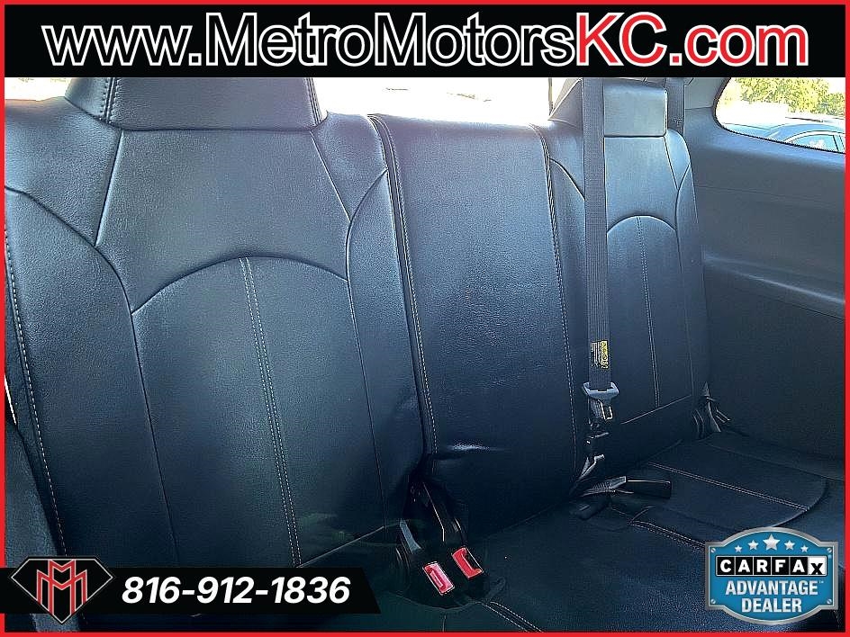 GMC Acadia FWD 4dr SLT w/SLT-1 2015