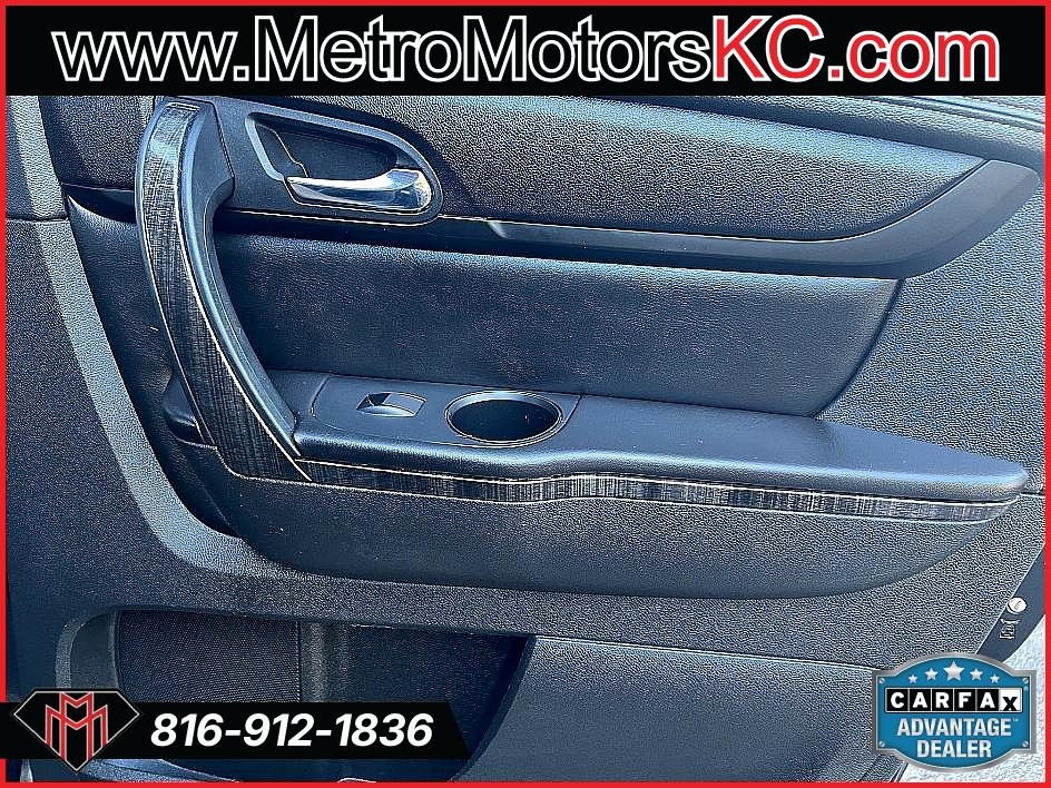 GMC Acadia FWD 4dr SLT w/SLT-1 2015