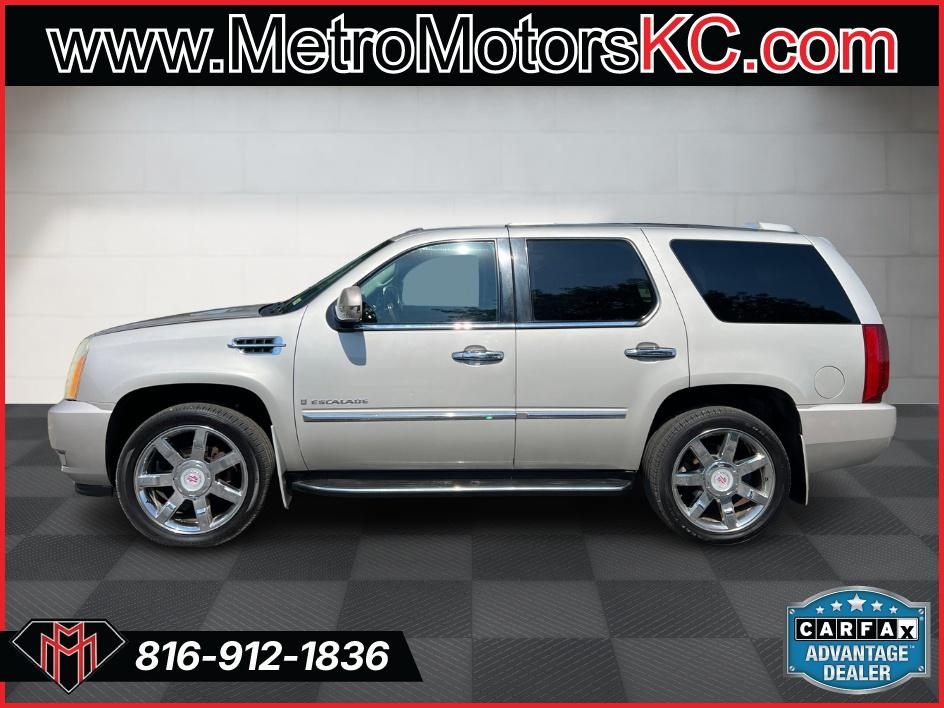 Cadillac Escalade AWD 4dr 2007