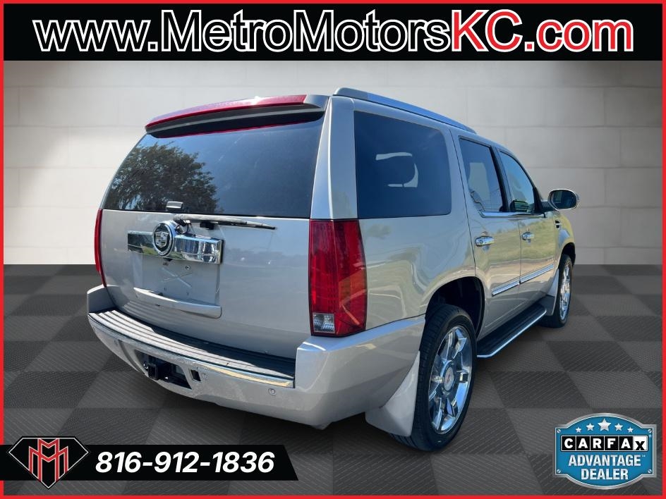 Cadillac Escalade AWD 4dr 2007