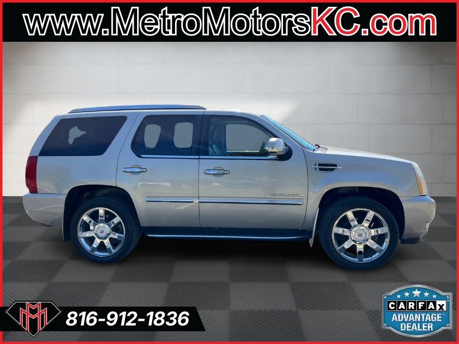 Cadillac Escalade AWD 4dr 2007