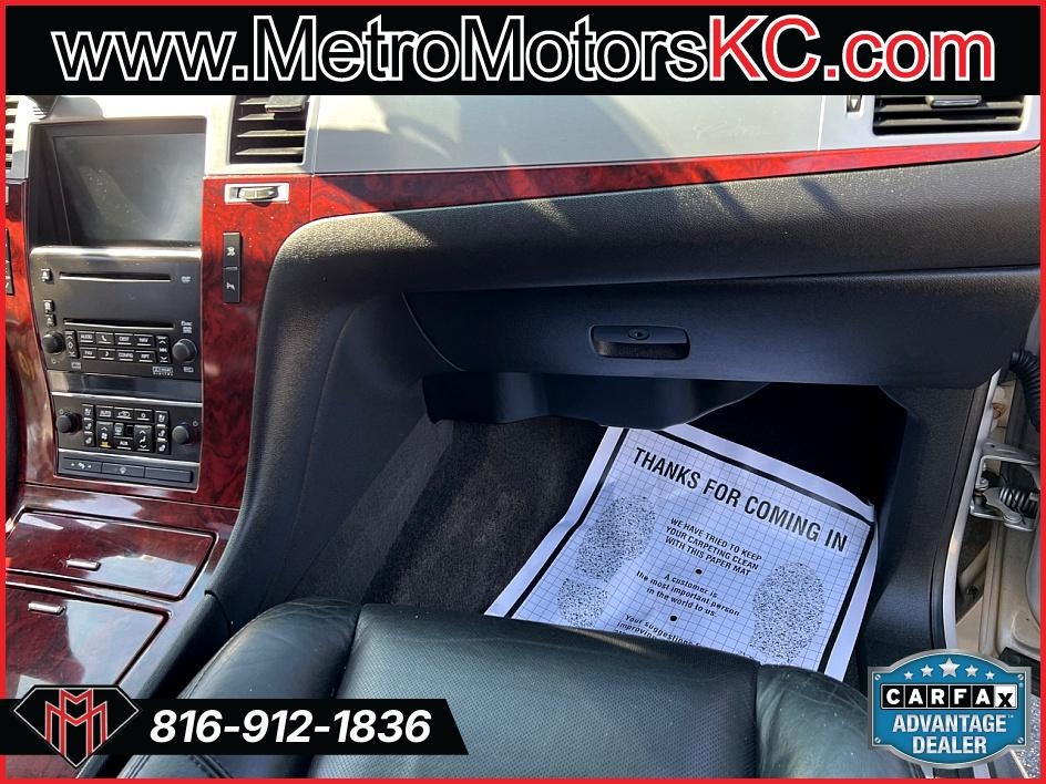 Cadillac Escalade AWD 4dr 2007