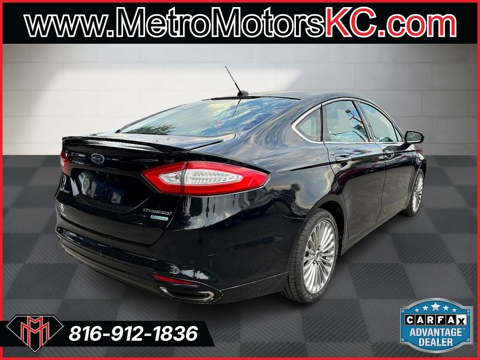 2016 Ford Fusion Titanium photo 3