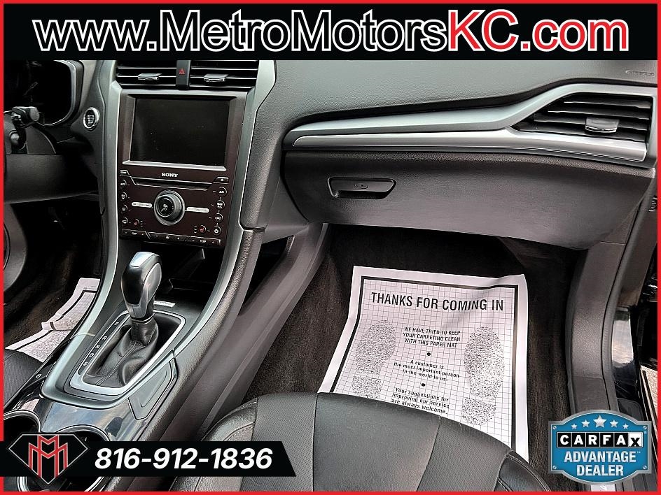 2016 Ford Fusion Titanium photo 27