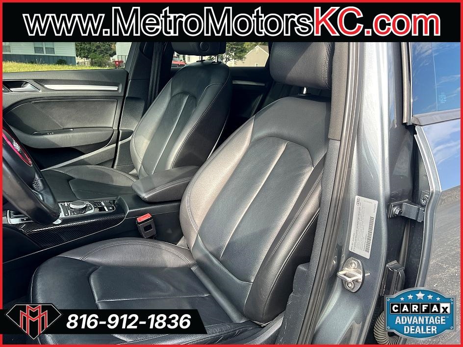 Audi A3 4dr Sdn quattro 2.0T Premium 2016 Audi A3 4dr Sdn quattro 2.0T Premium 2016