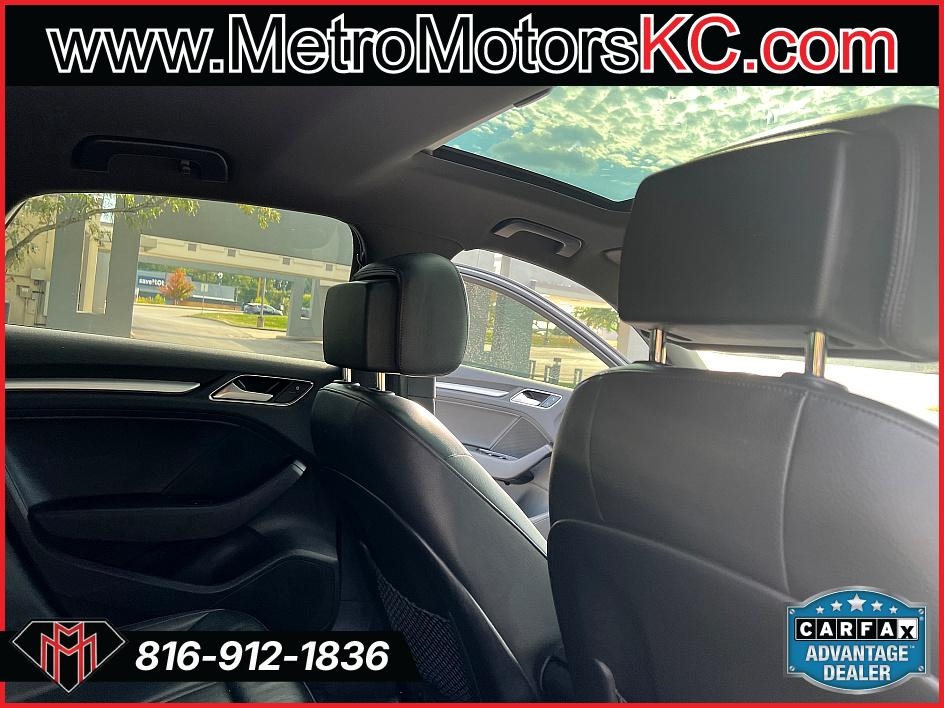 Audi A3 4dr Sdn quattro 2.0T Premium 2016 Audi A3 4dr Sdn quattro 2.0T Premium 2016