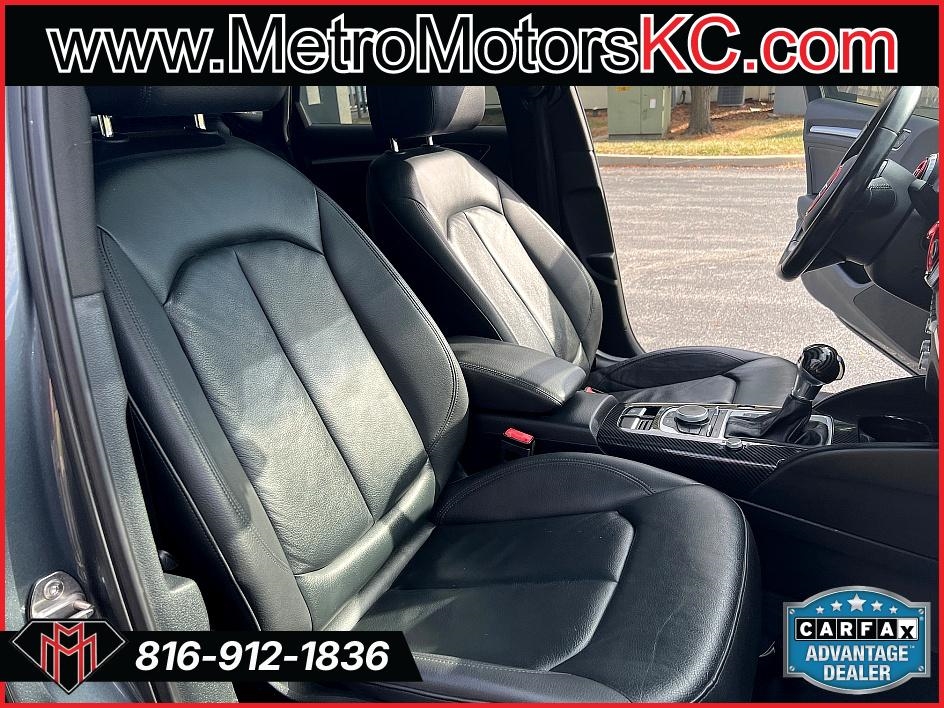 Audi A3 4dr Sdn quattro 2.0T Premium 2016 Audi A3 4dr Sdn quattro 2.0T Premium 2016