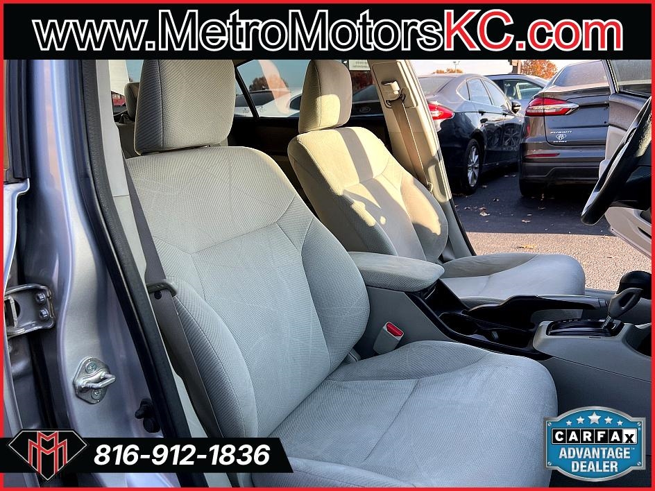 Honda Civic Sdn 4dr Auto LX 2012