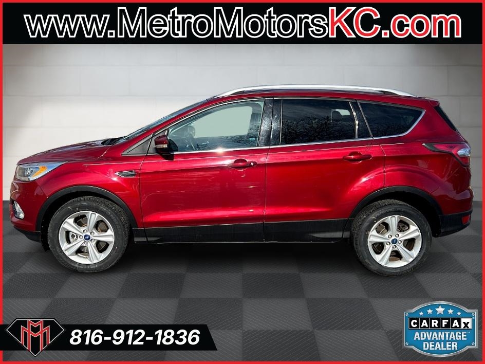 Ford Escape Titanium 4WD 2017