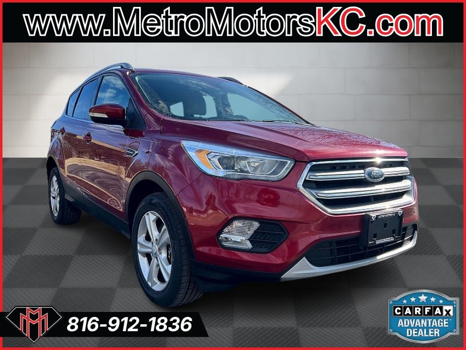 Ford Escape Titanium 4WD 2017