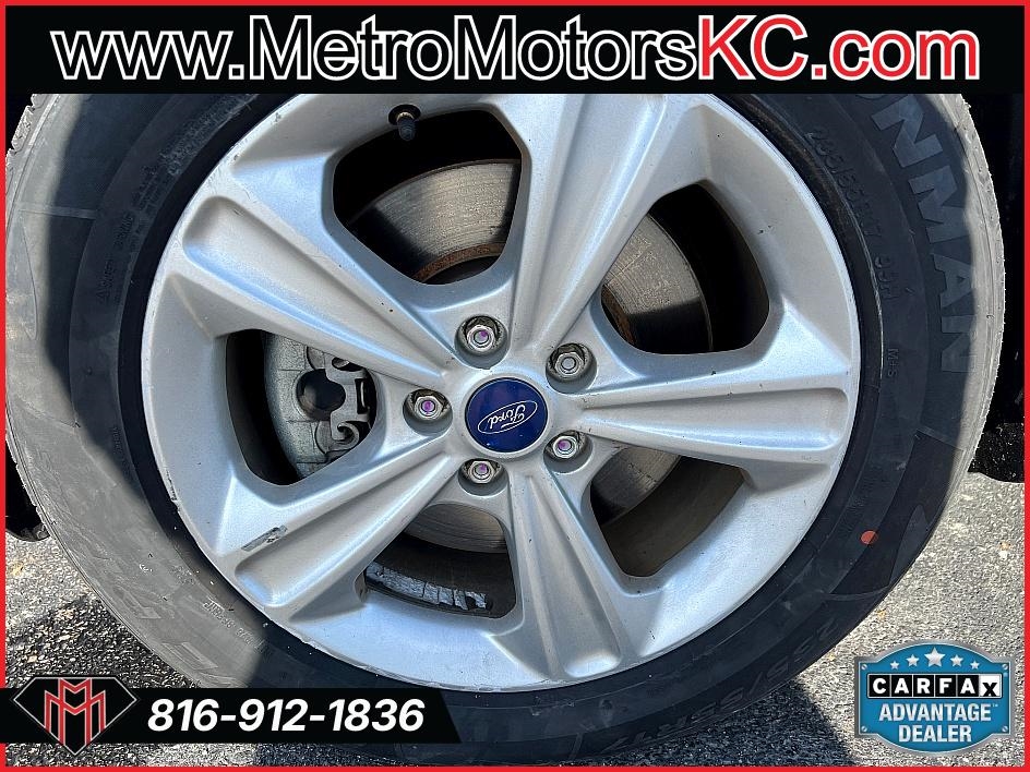 Ford Escape Titanium 4WD 2017