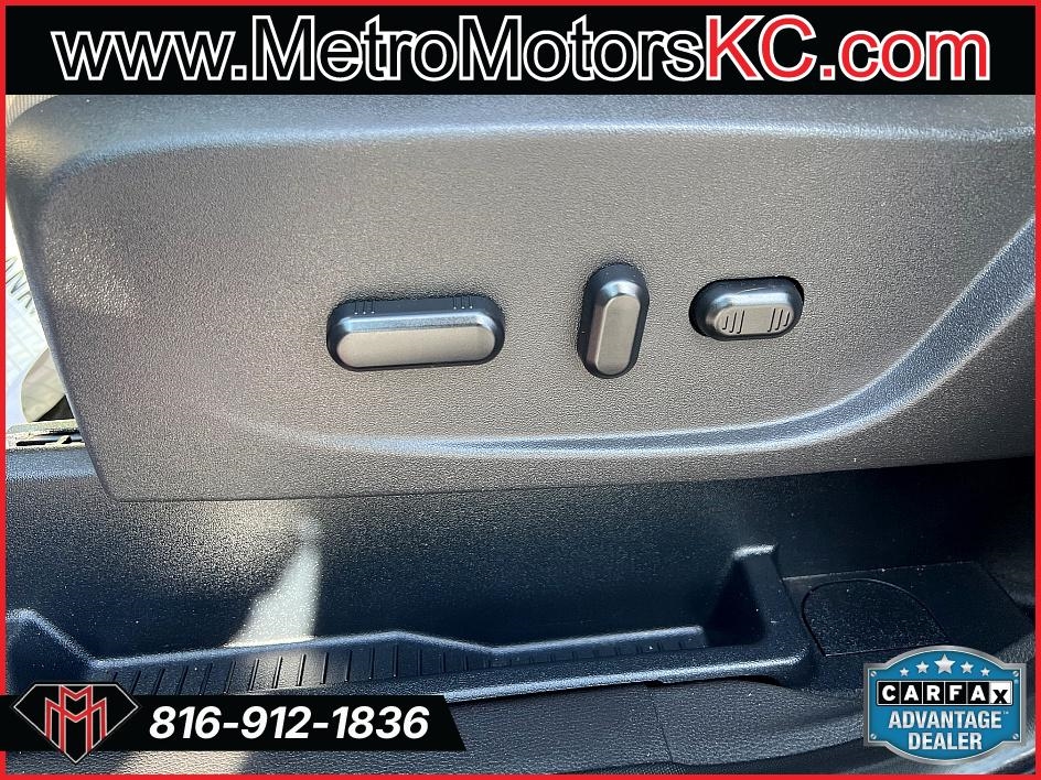 Ford Escape Titanium 4WD 2017