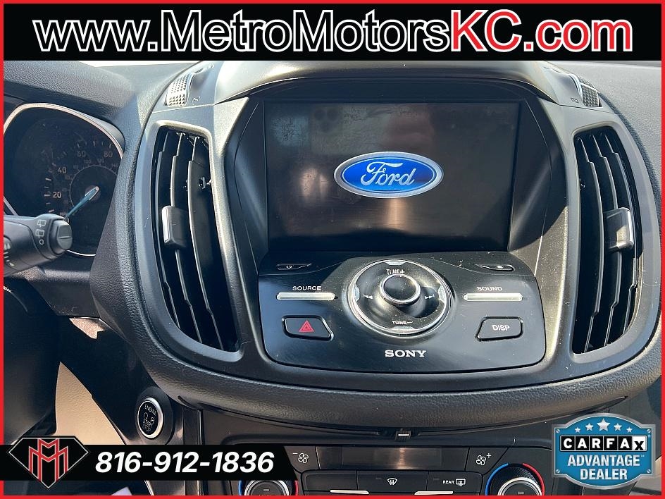 Ford Escape Titanium 4WD 2017