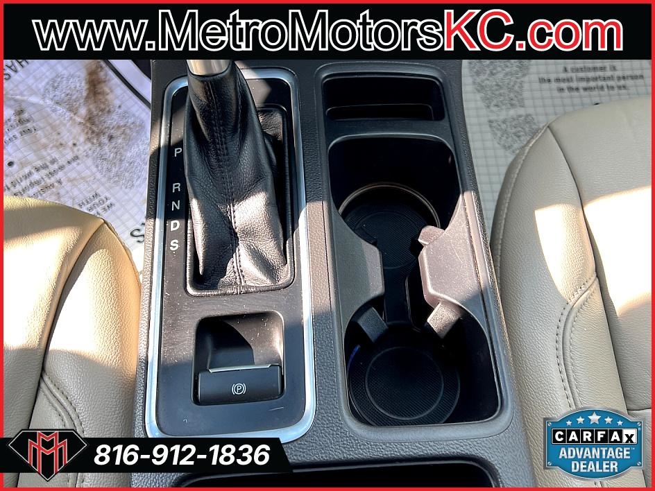 Ford Escape Titanium 4WD 2017