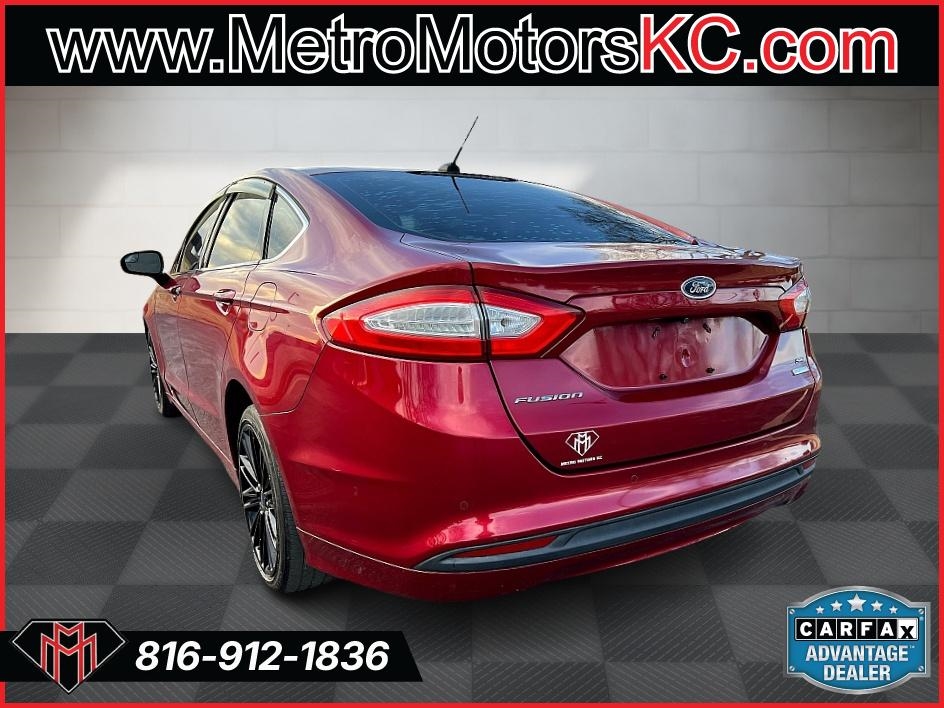Ford Fusion 4dr Sdn SE FWD 2016