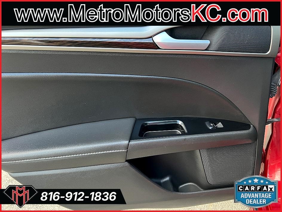 Ford Fusion 4dr Sdn SE FWD 2016