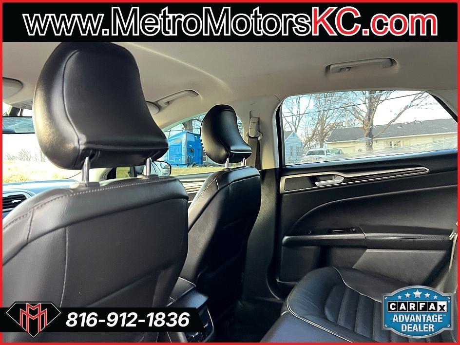 Ford Fusion 4dr Sdn SE FWD 2016