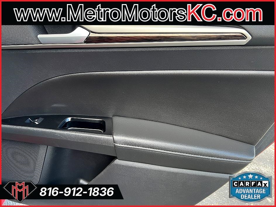 Ford Fusion 4dr Sdn SE FWD 2016